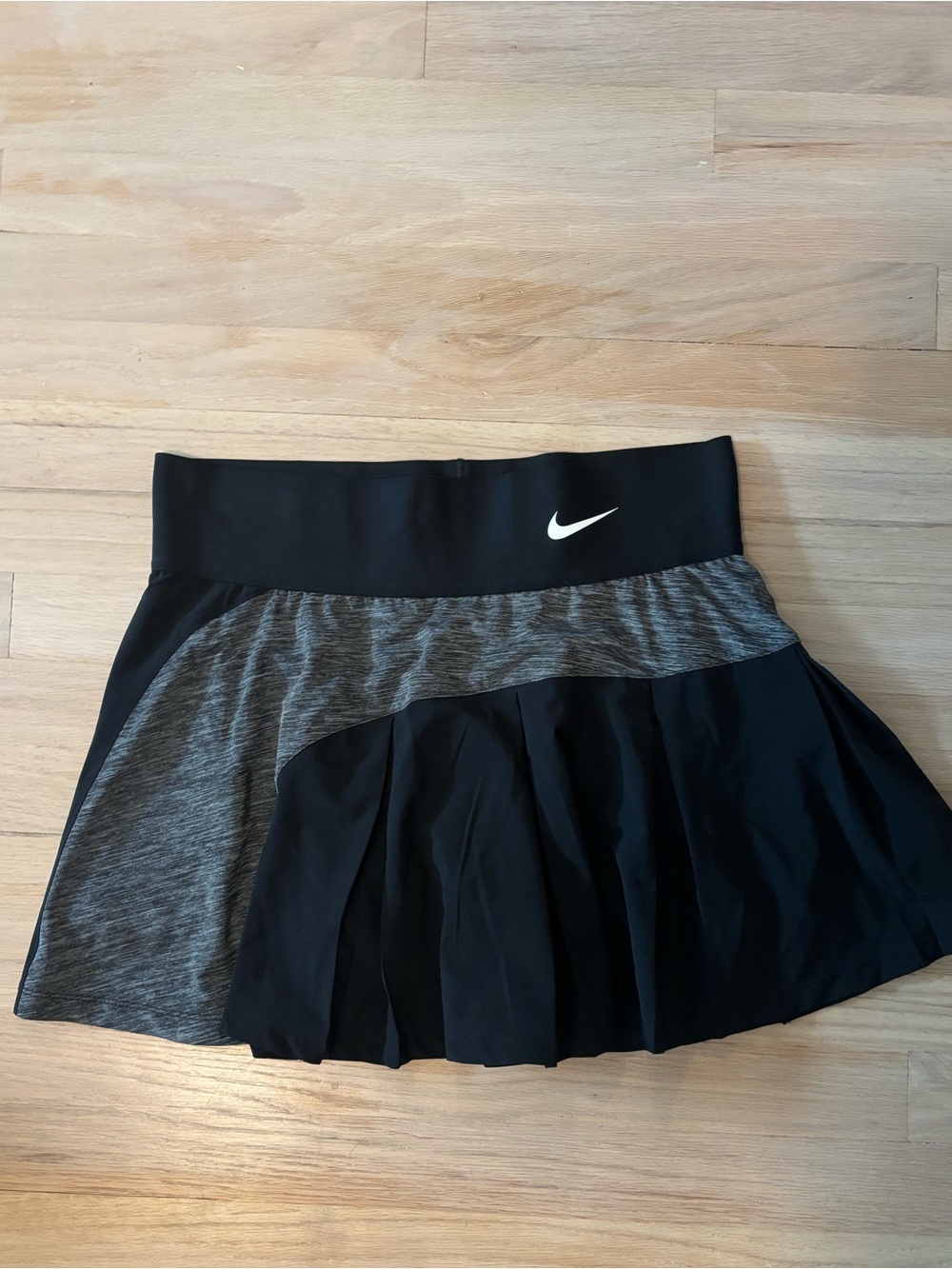 Nike Black and Heather Gray Pleated Athletic Skirt
